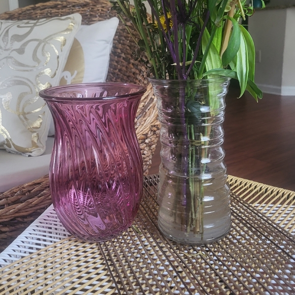 Purple Vase - Picture 2 of 5